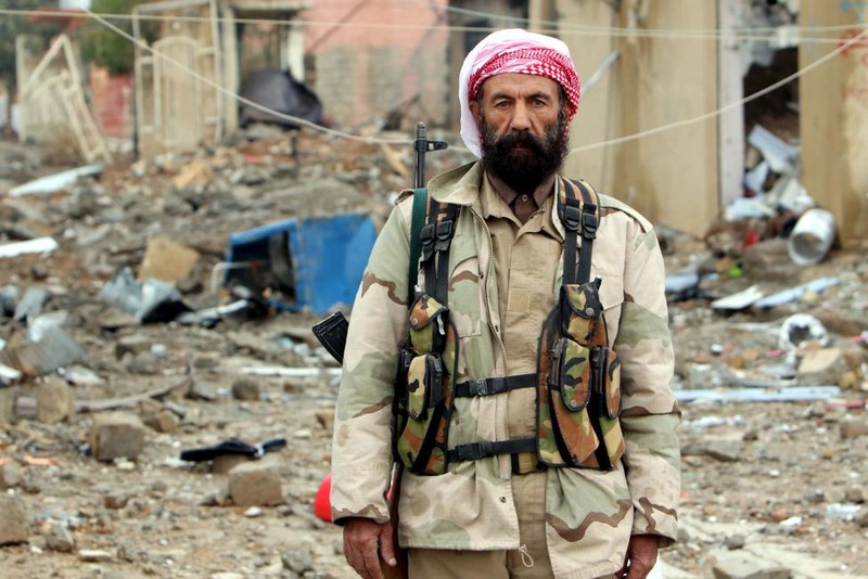 Cong dong nguoi Yazidi: Bi IS truy buc va vung len danh tra-Hinh-12